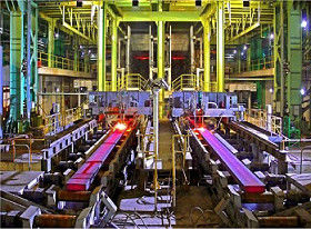 چین تخته سنگ فرش نوع مربع فلز داغ CCM ماشین ریخته گری مداوم تامین کننده